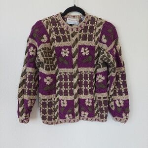 Vintage Ashley Knitted by Hand‎ Thick Heavy Floral Sweater Women's Size Small